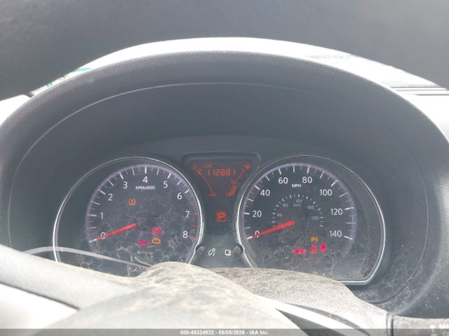 Nissan Versa 1.6 Sv