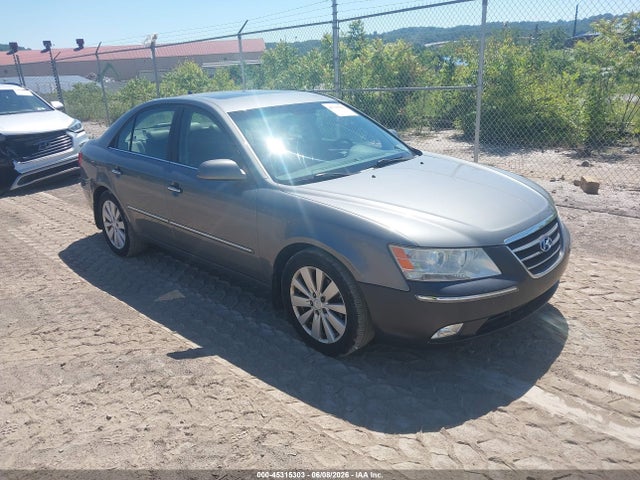 Salvage Hyundai SONATA Image