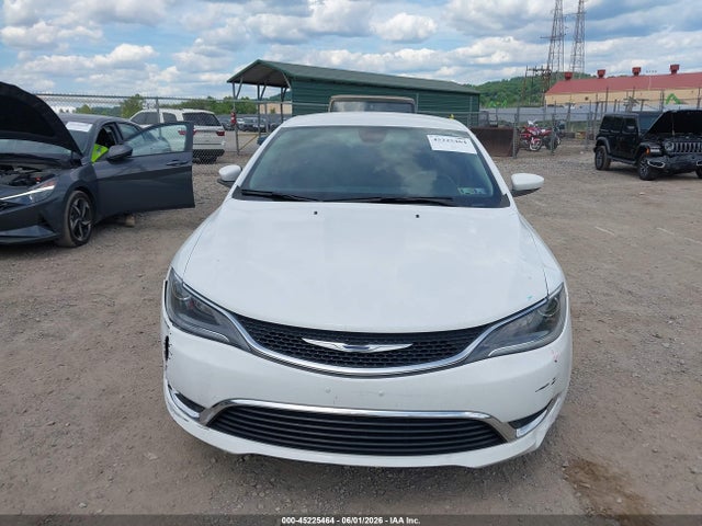Chrysler 200 Limited
