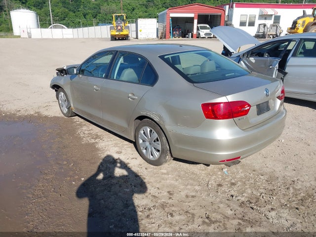 Volkswagen Jetta 2.0l S