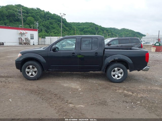 Nissan Frontier Sv