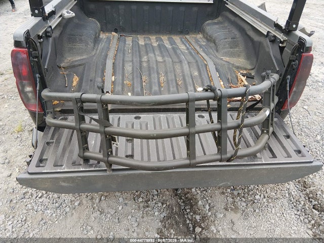 Nissan Frontier Sv