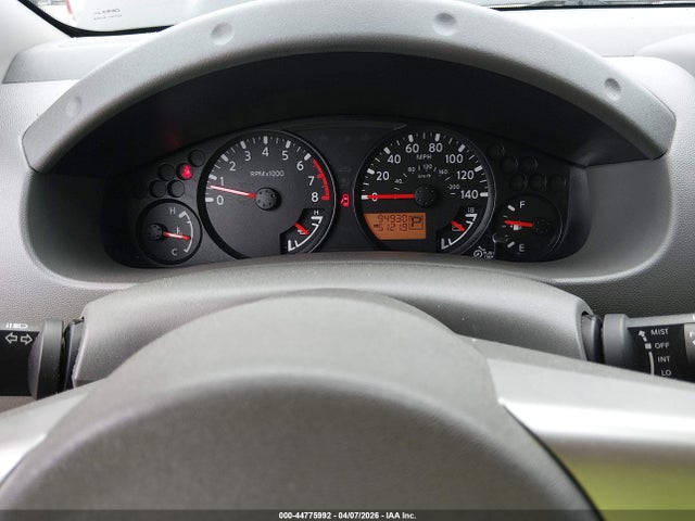 Nissan Frontier Sv