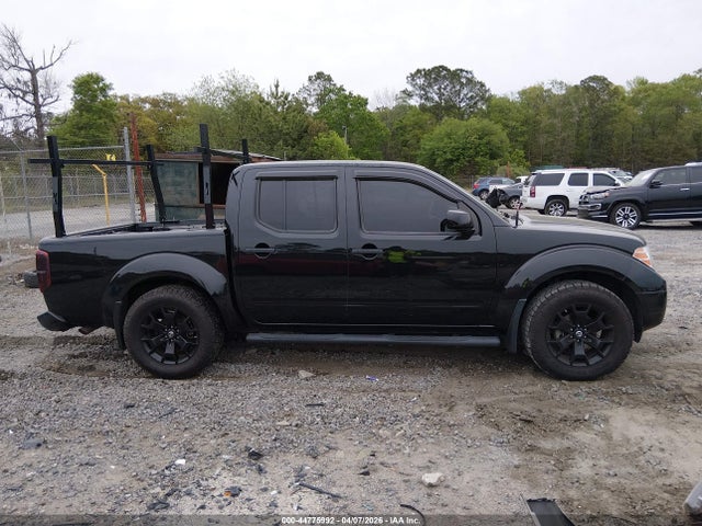 Nissan Frontier Sv