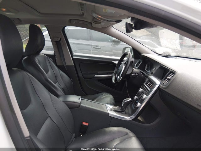 Volvo S60 T5 Drive-e Premier