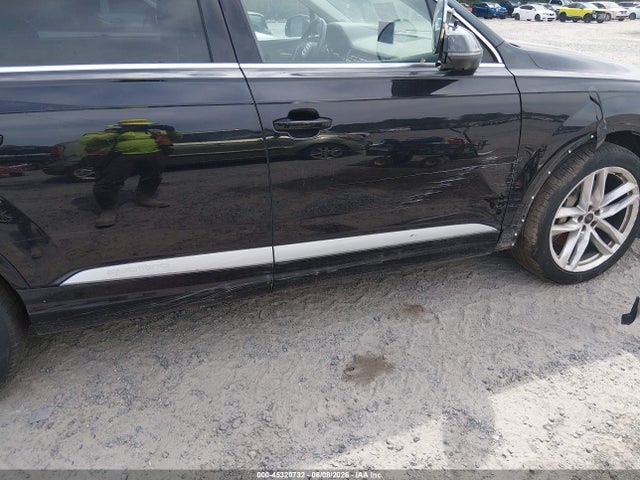 Audi Q7 3.0t Premium
