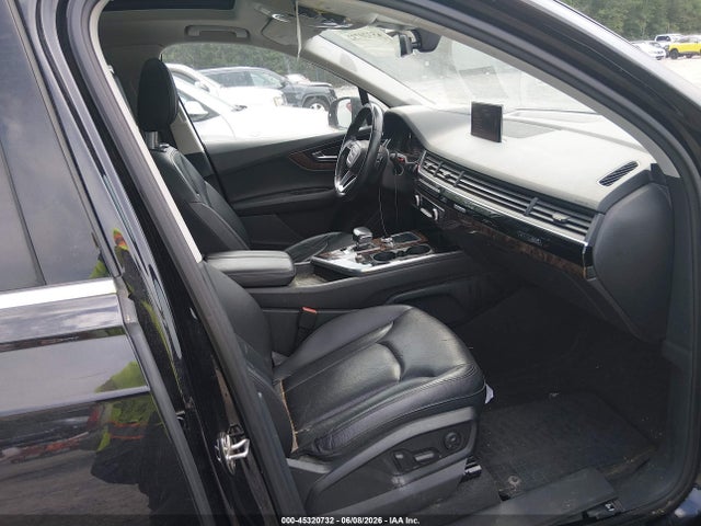 Audi Q7 3.0t Premium