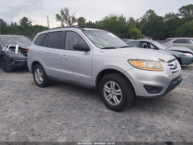Salvage Hyundai SANTA FE Image