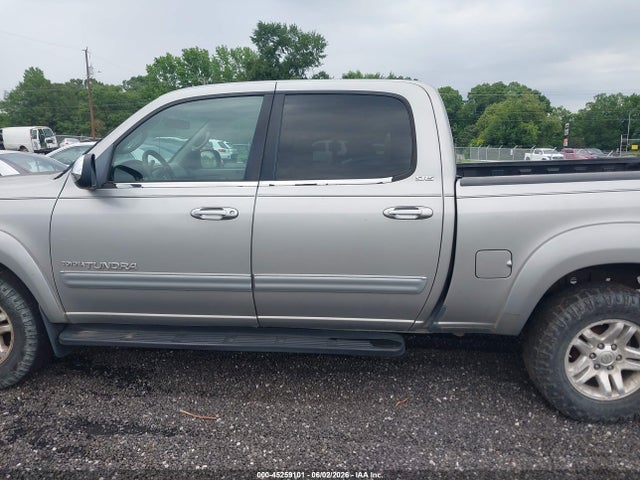 Toyota Tundra Sr5 V8