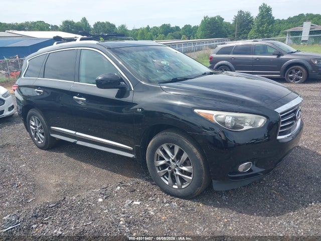 Salvage INFINITI Qx Image