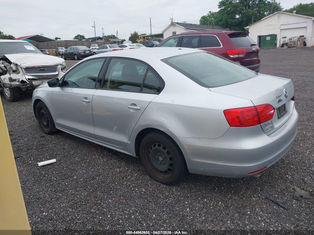 Volkswagen Jetta 2.0l S