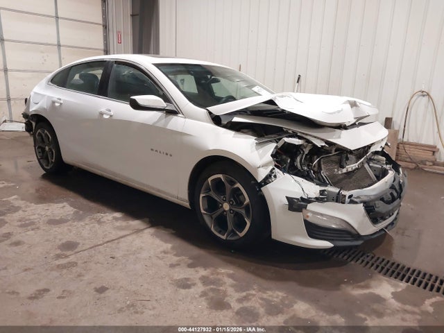 Salvage Chevrolet Malibu Image