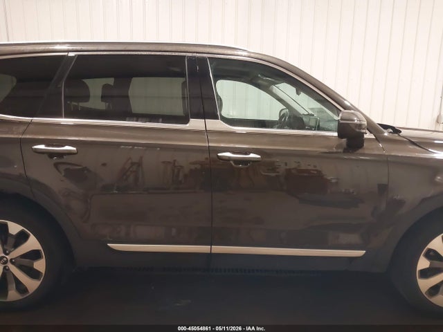 Kia Telluride S
