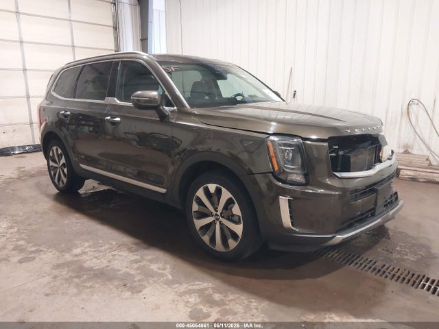 Salvage Kia Telluride Image