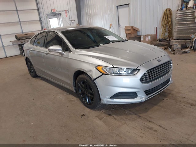 Salvage Ford Fusion Image