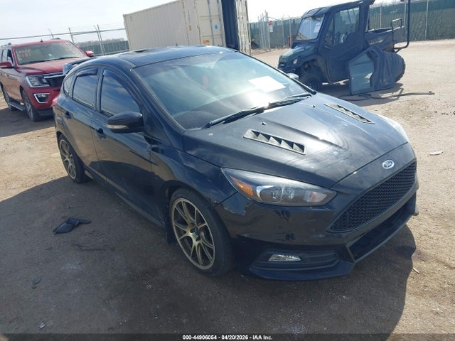 Salvage Ford Focus St Image