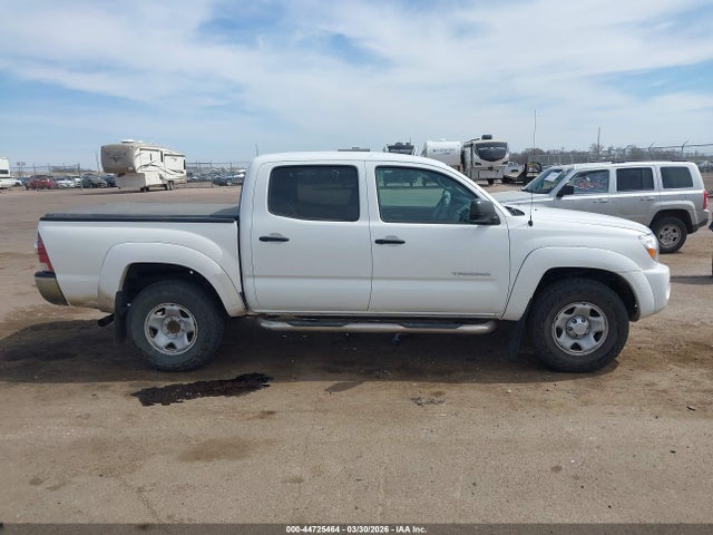 Toyota Tacoma Base V6