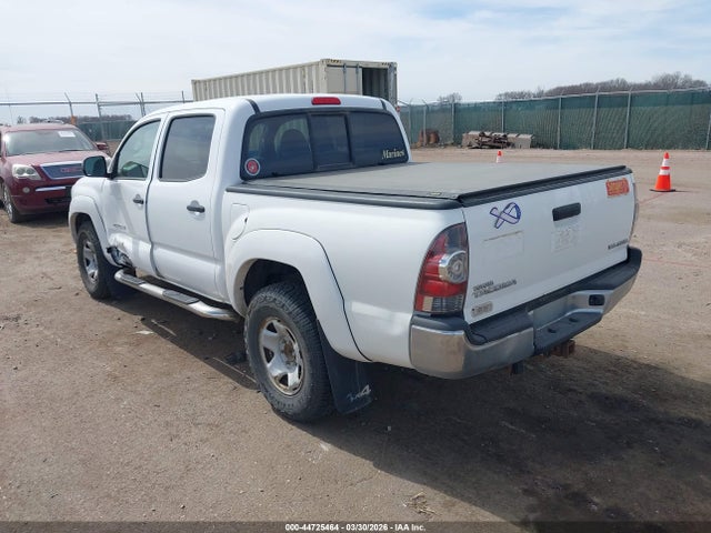 Toyota Tacoma Base V6