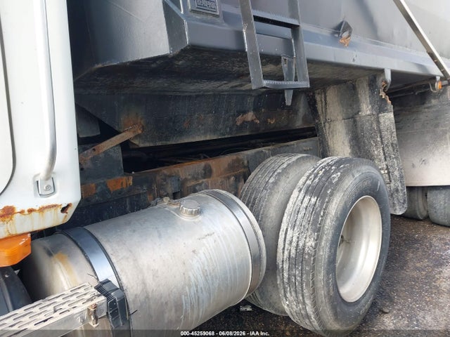 Mack 700 Ct700