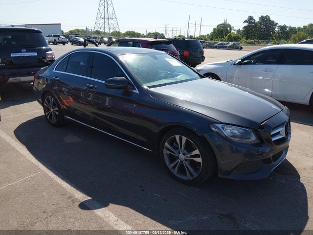 Salvage Mercedes-Benz C-Class Image