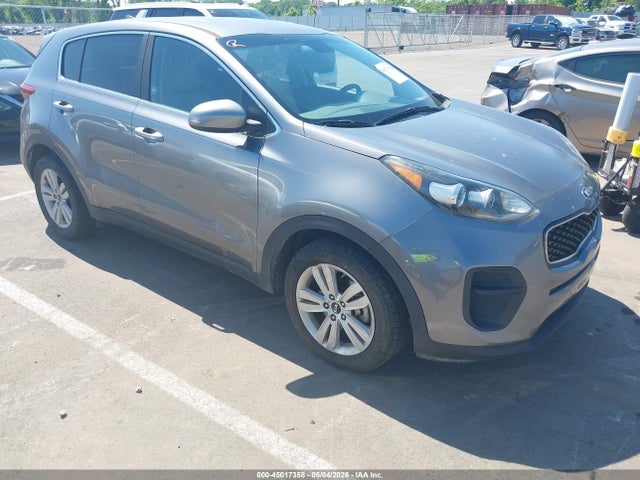 Salvage Kia Sportage Image