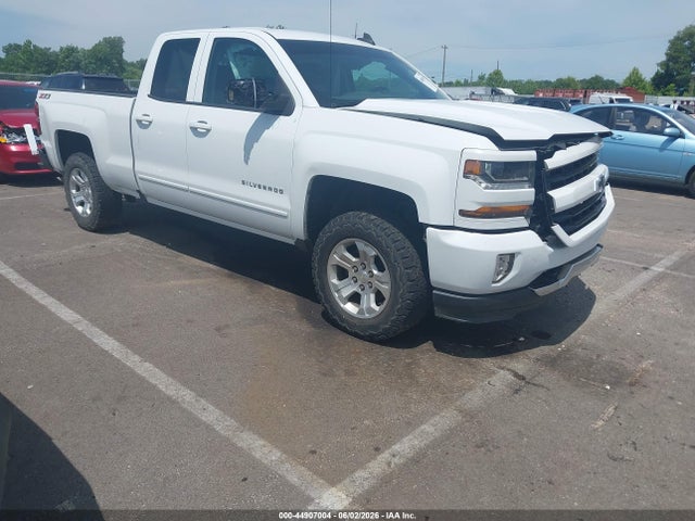 Salvage Chevrolet Silverado 1500 Image