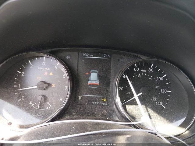 Nissan Rogue S