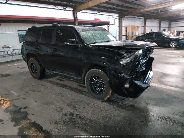 Salvage Toyota 4Runner Image