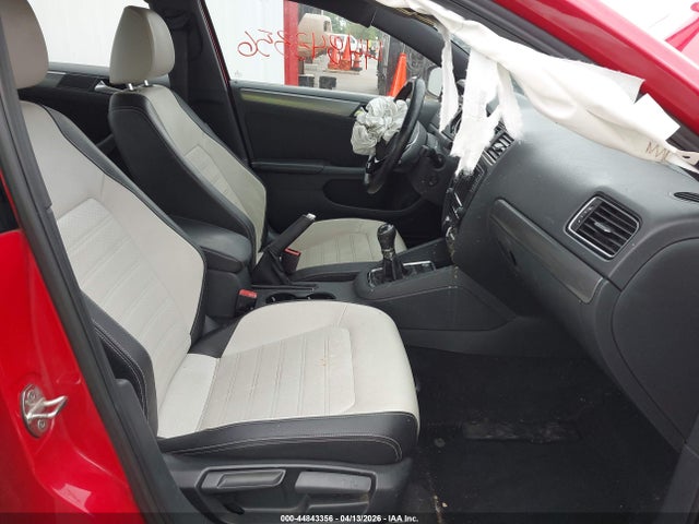Volkswagen Jetta 1.8t Sport