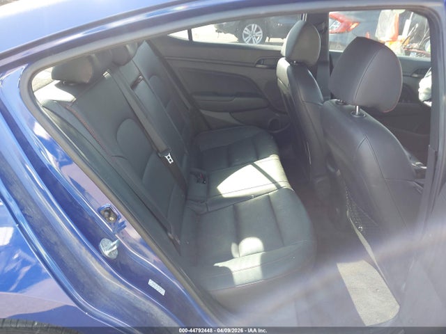 Hyundai ELANTRA Sport