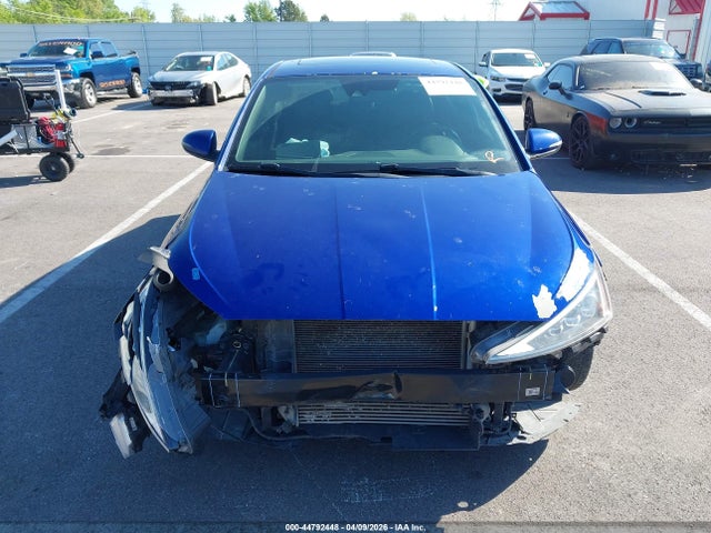 Hyundai ELANTRA Sport