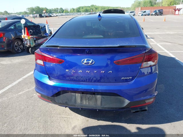 Hyundai ELANTRA Sport