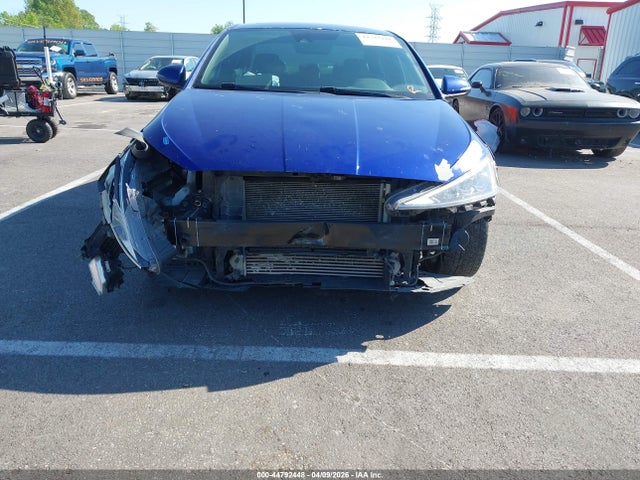 Hyundai ELANTRA Sport
