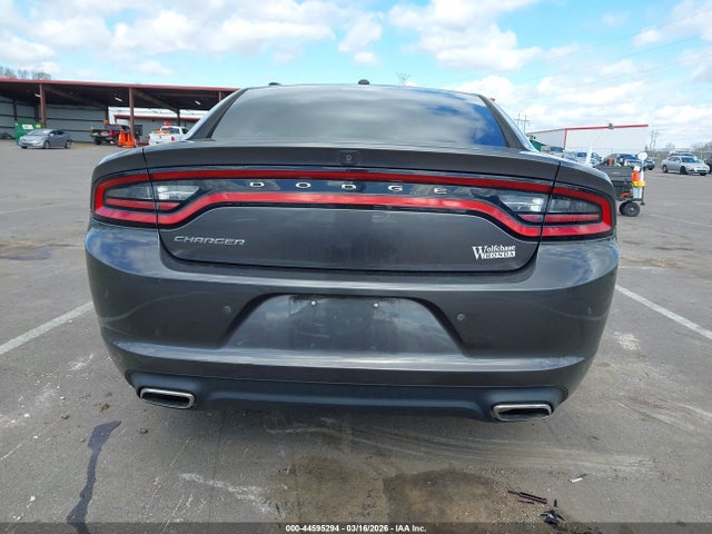 Dodge Charger Sxt Rwd