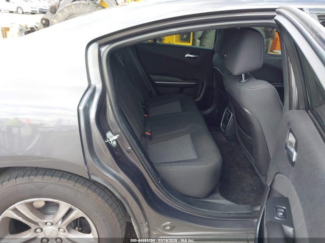Dodge Charger Sxt Rwd