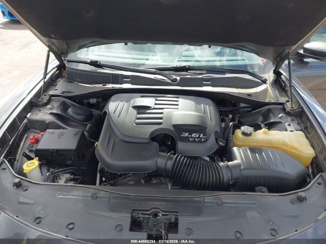 Dodge Charger Sxt Rwd
