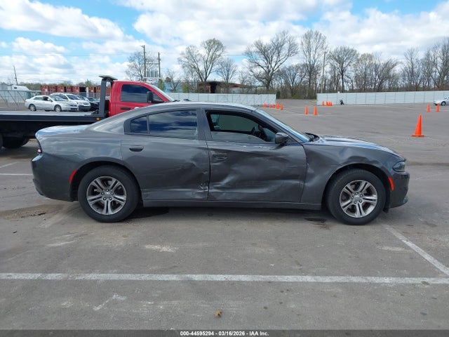 Dodge Charger Sxt Rwd