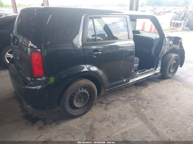 Scion xB