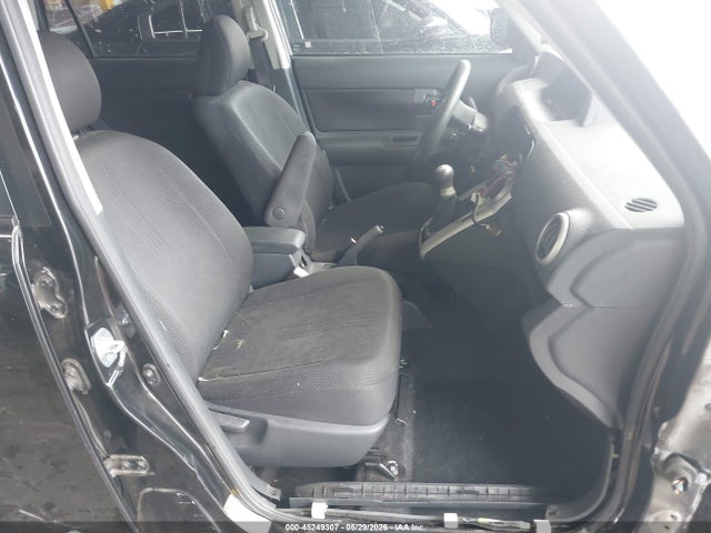 Scion xB