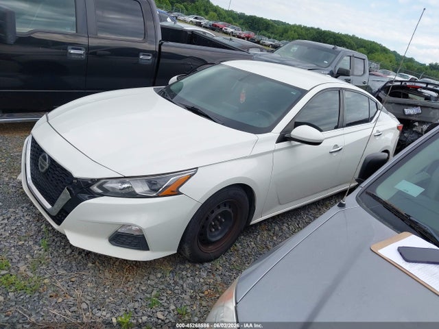 Nissan Altima S Fwd