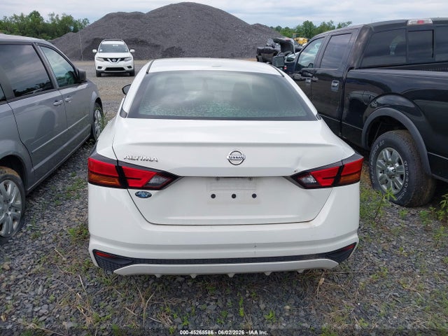 Nissan Altima S Fwd