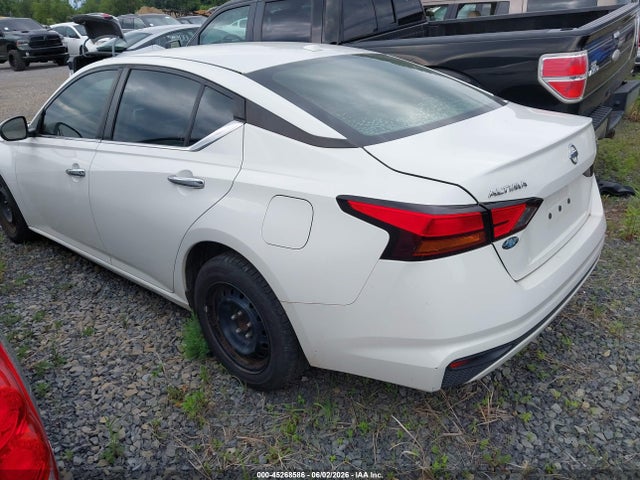 Nissan Altima S Fwd