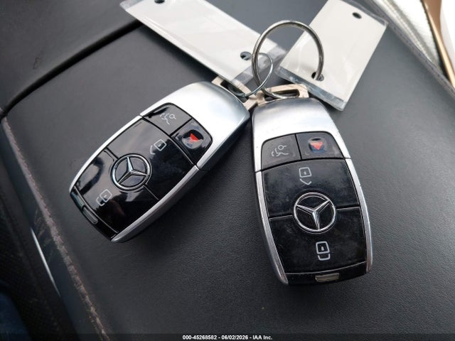 Mercedes-Benz S-Class 4matic