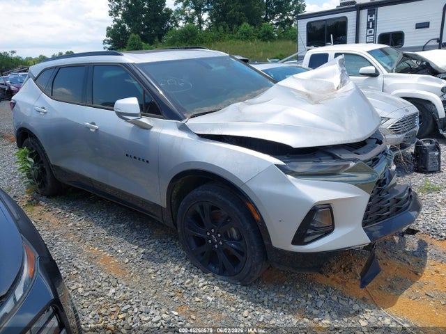 Salvage Chevrolet Blazer Image