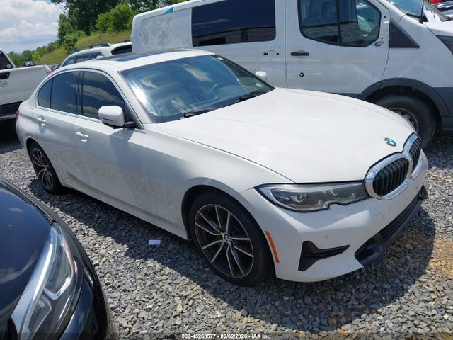 Salvage BMW 3 Series Image