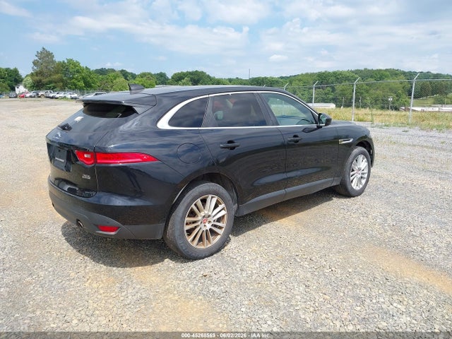Jaguar F-PACE 30t Prestige