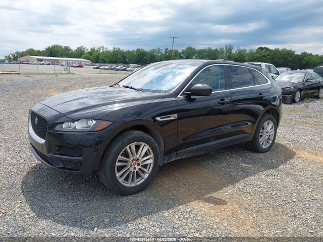 Jaguar F-PACE 30t Prestige