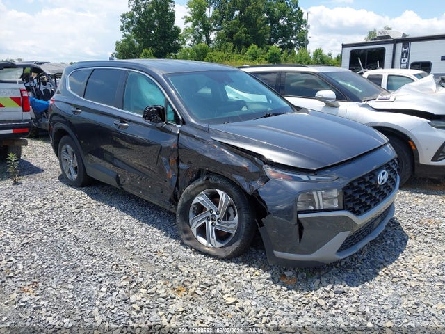 Salvage Hyundai SANTA FE Image