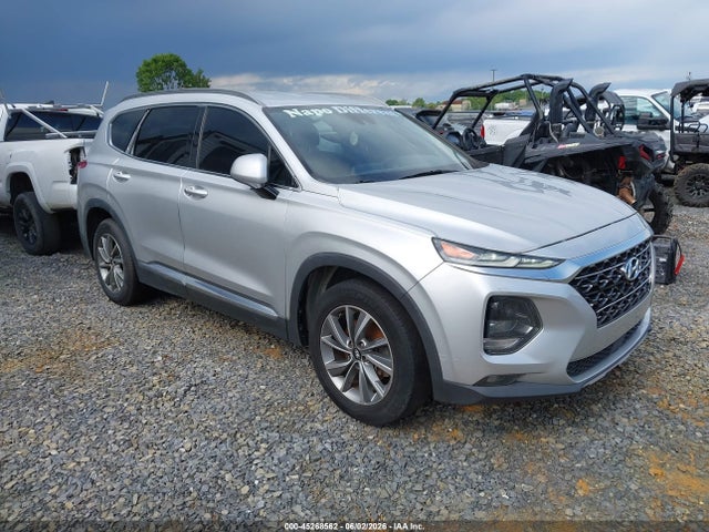 Salvage Hyundai SANTA FE Image