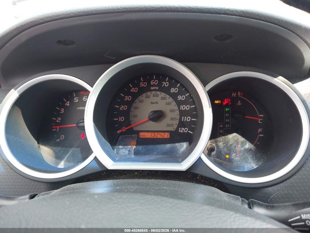 Toyota Tacoma Base V6